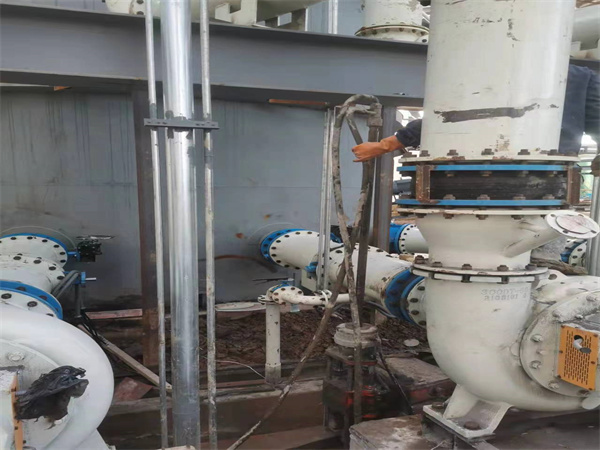 钟楼设备基础沉降下沉注浆加固增加荷载